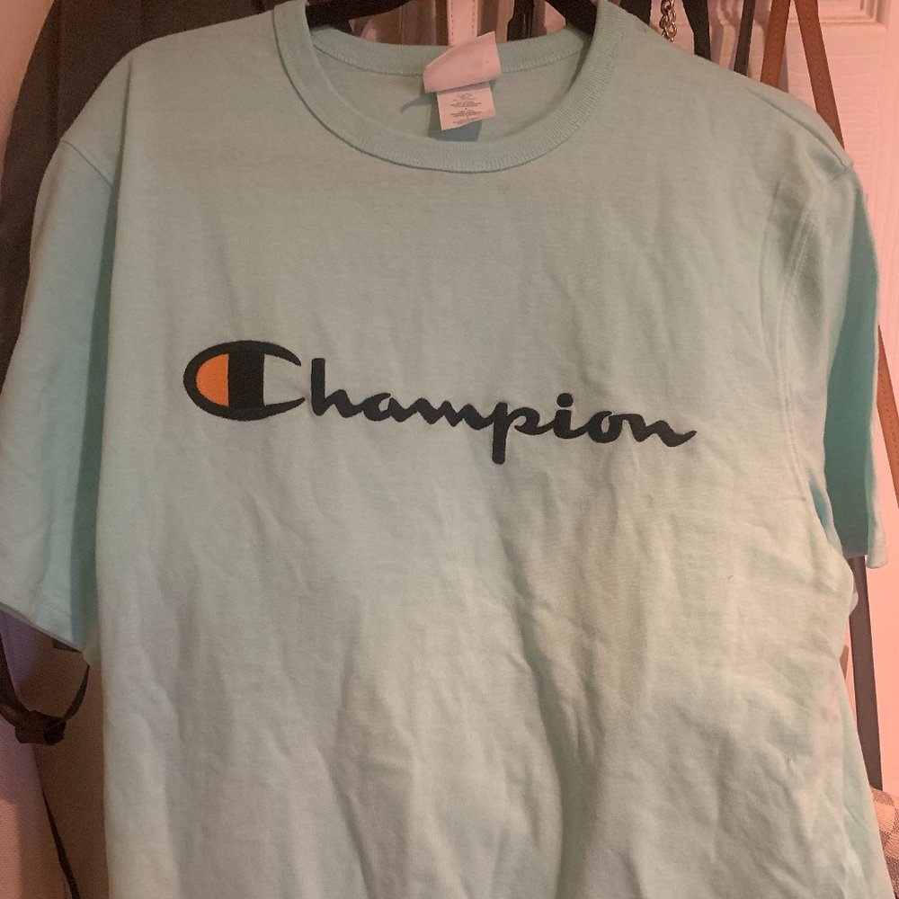 Champion T shirt